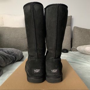 Authentic Classic Ugg Tall Boot II in black